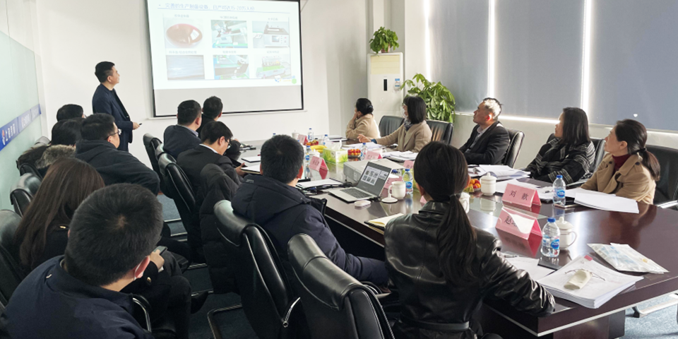 [Government Care] Experts from Shanghai Food and Drug Administration visited Liangrun for research a